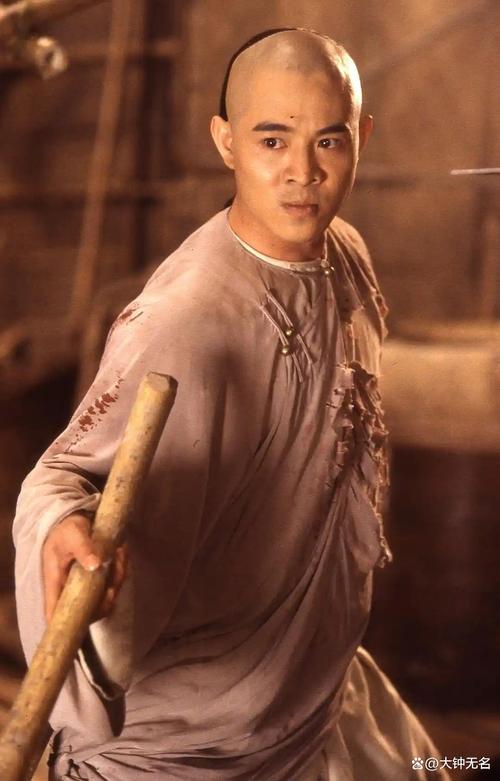 李连杰再演武侠,继续播放李连杰扮演的武打片
