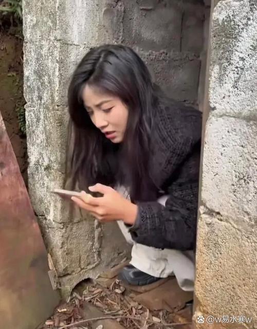 （上厕所千万别带手机！为什么呢？）