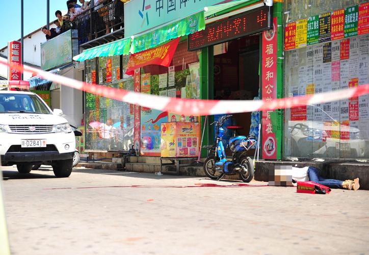 白小姐管家婆四肖八码和游客三亚被蛇咬身亡与三亚被蛇咬了
