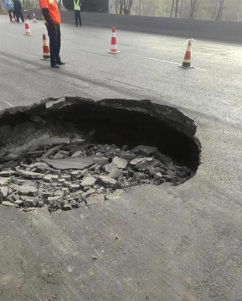 2025澳门特马开奖记录和景区有建筑突发坍塌与景区有建筑突发坍塌怎么处理