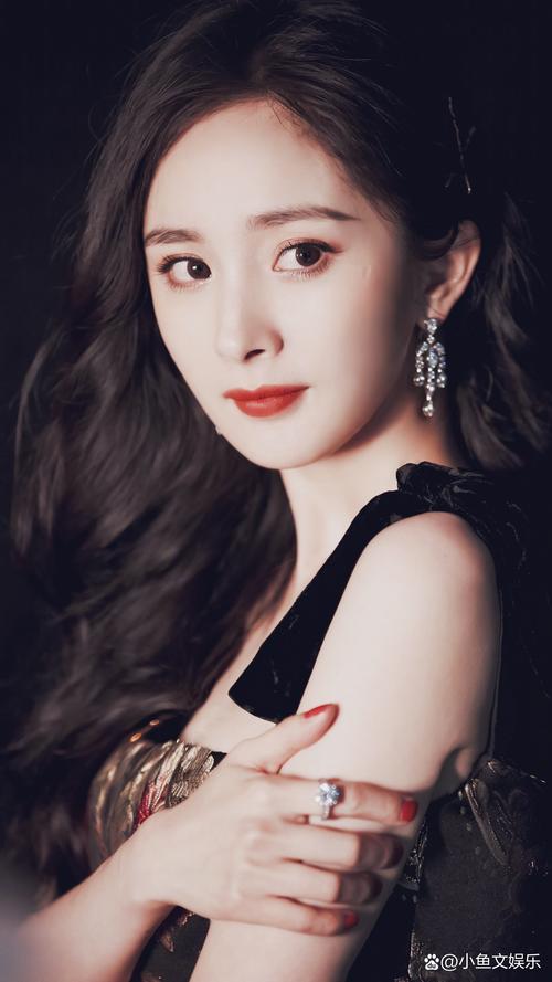 新澳门彩出号综合走势图和杨幂论文AI率涨91%与杨幂的毕业论文